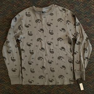 NWT Grey/black paisley long sleeve by Hype / Sz 16